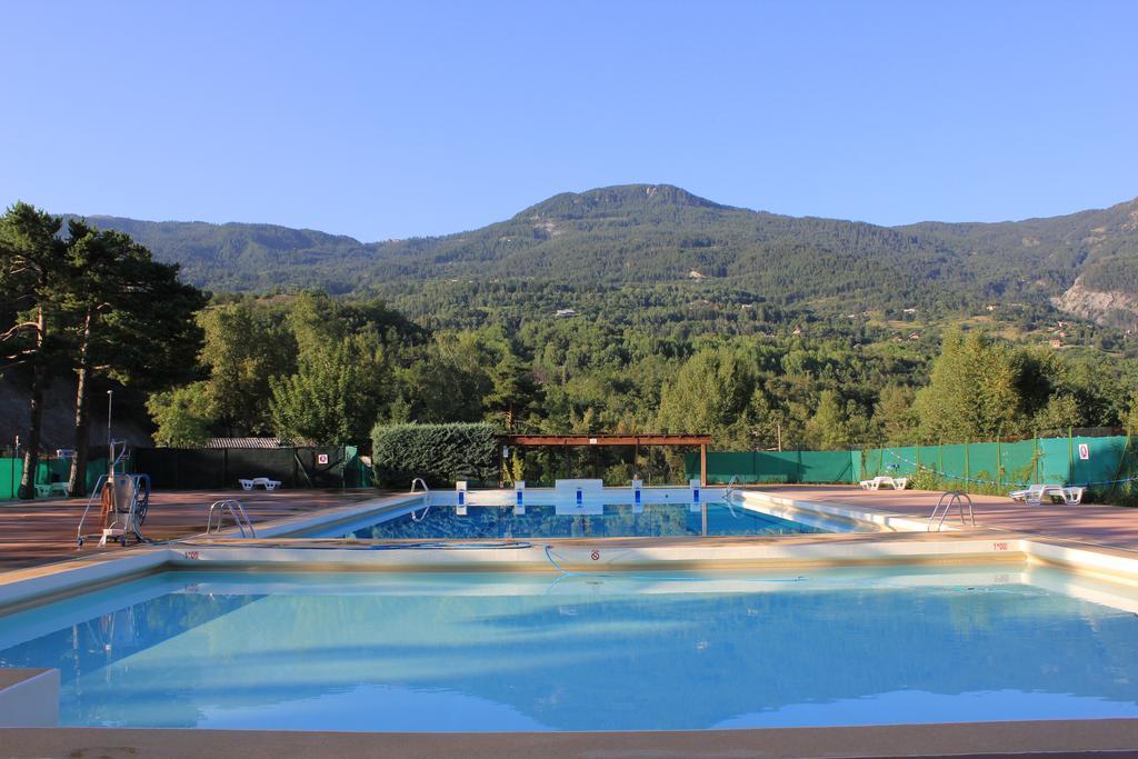 La Rochette Hotel Guillestre Luaran gambar
