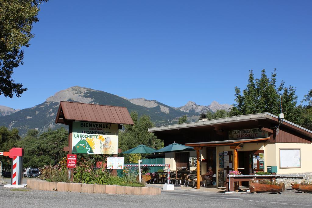 La Rochette Hotel Guillestre Luaran gambar