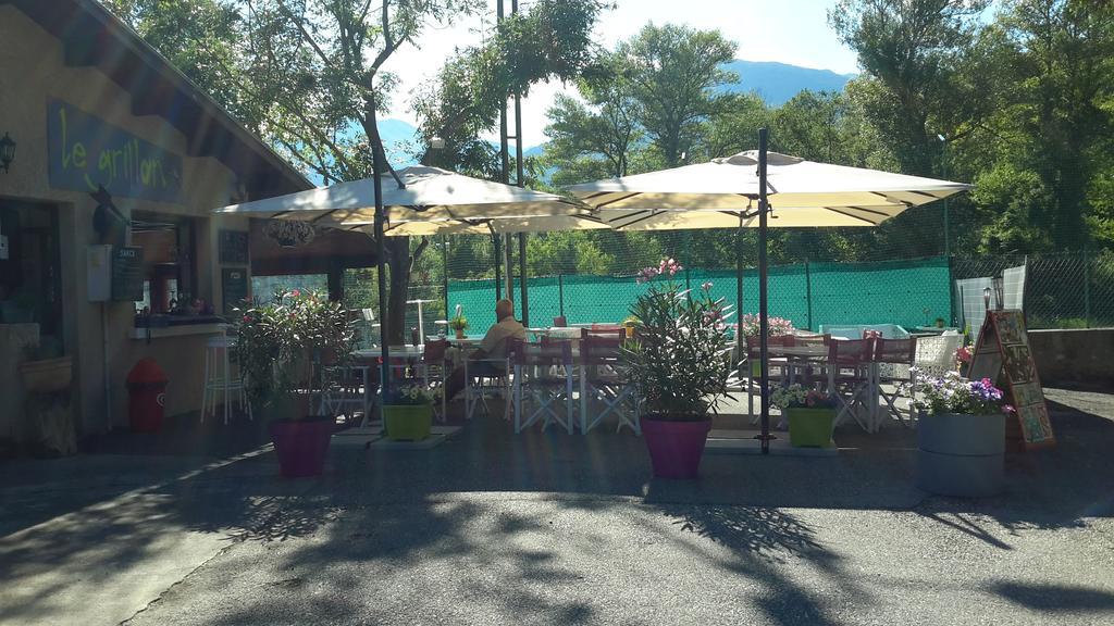 La Rochette Hotel Guillestre Luaran gambar
